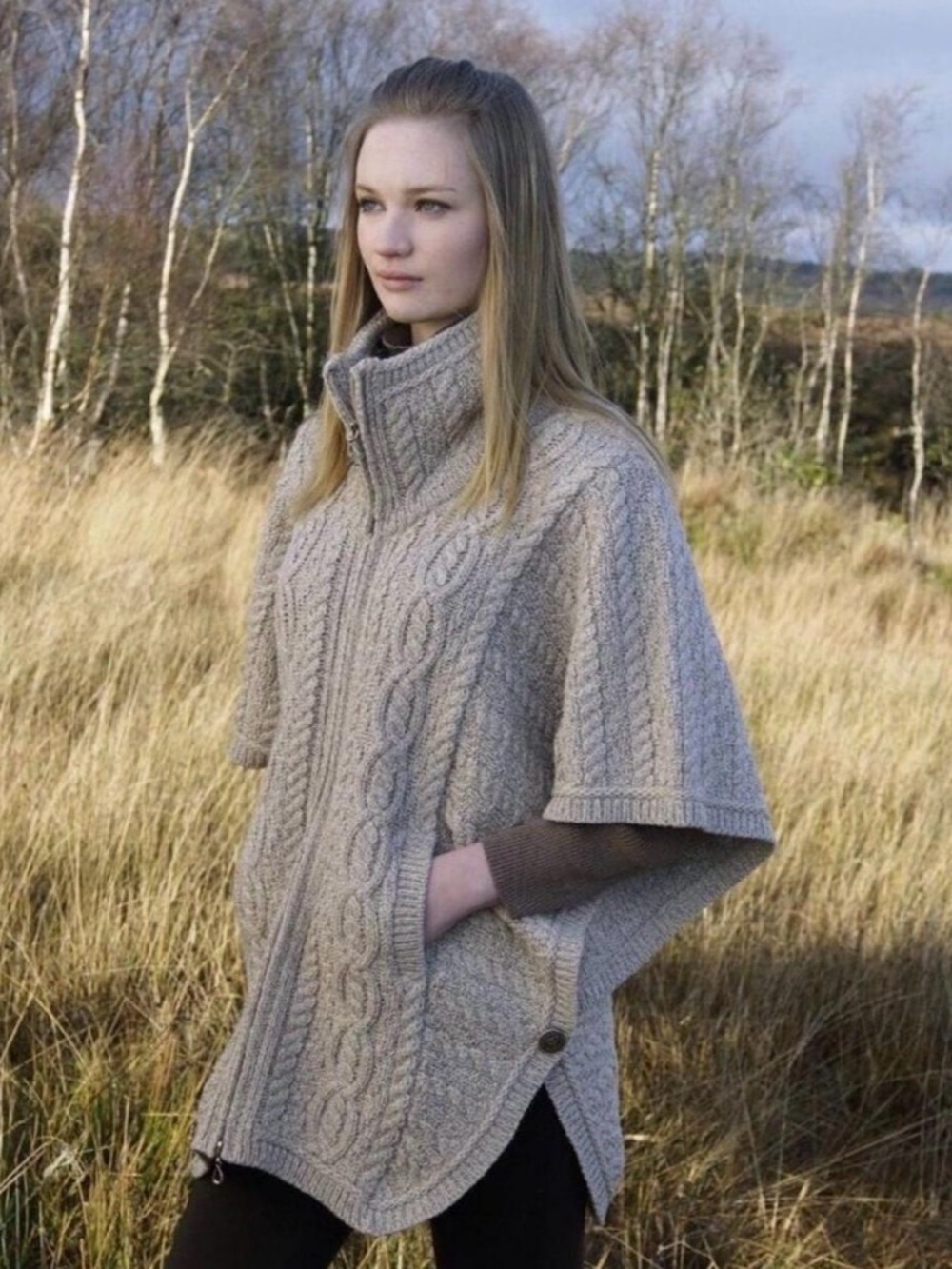 Aran Crafts Irish  Merino Wool Cable Knit Poncho Sweater beige S M